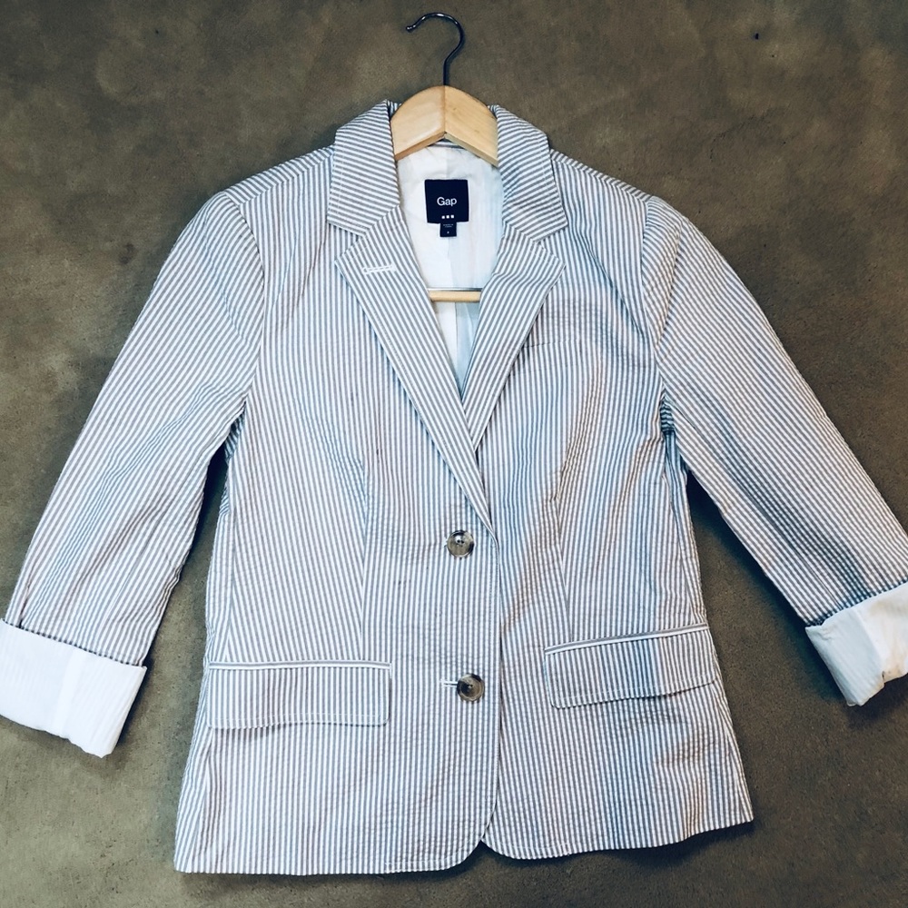 Gap blazer